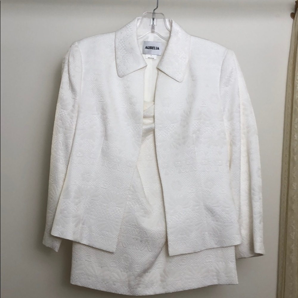 Aurelia 2 pieces suites